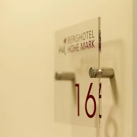 Hohe Hotel